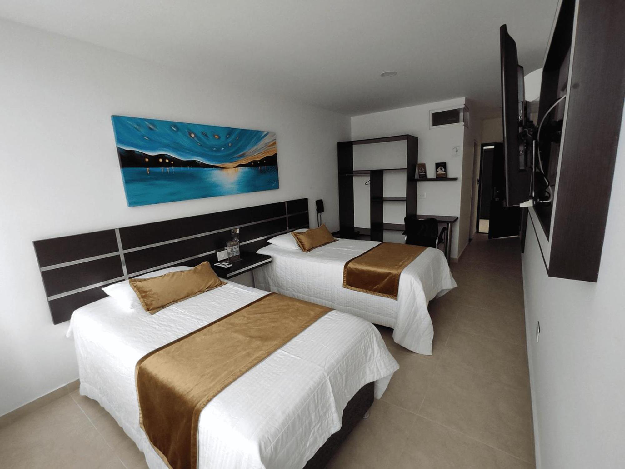 Hotel Andinos Plaza Florencia 프로렌시아 외부 사진